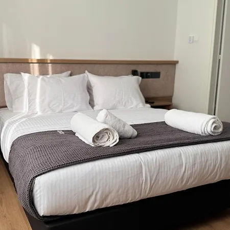 Centre Cozy Luxury Entire Apartment Nicosia